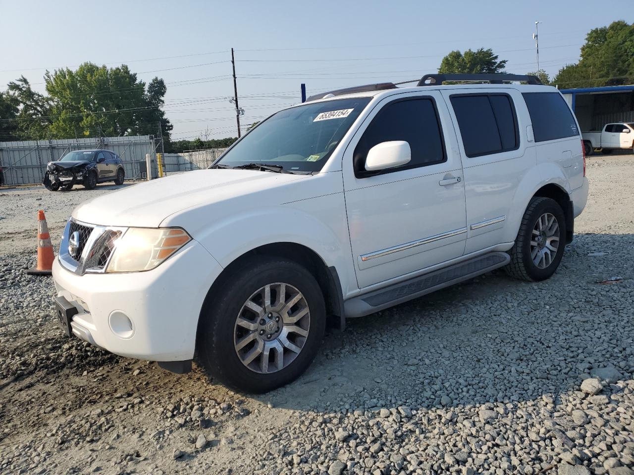 NISSAN PATHFINDER 2010