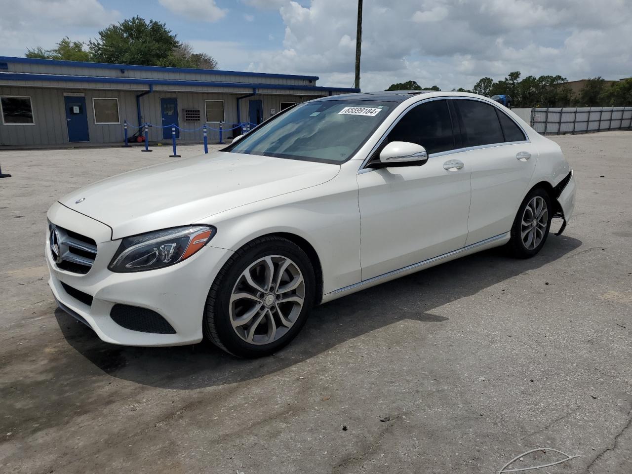 MERCEDES-BENZ C-CLASS 2015