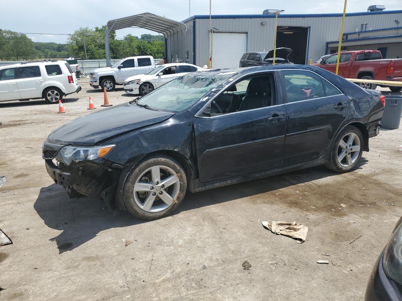 TOYOTA Camry L 2014