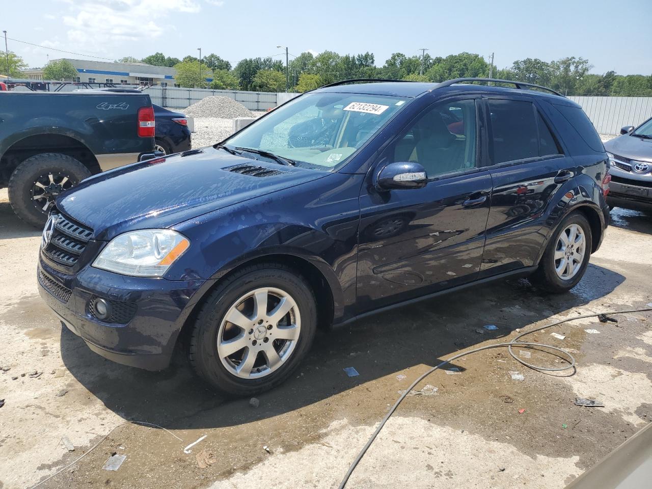 MERCEDES-BENZ M-CLASS 2006