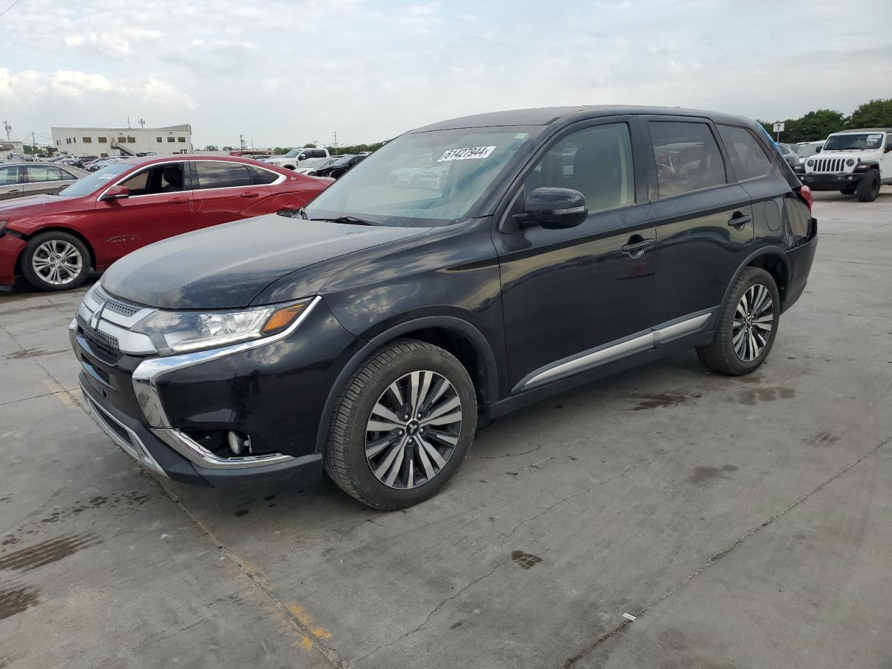 MITSUBISHI OUTLANDER 2019