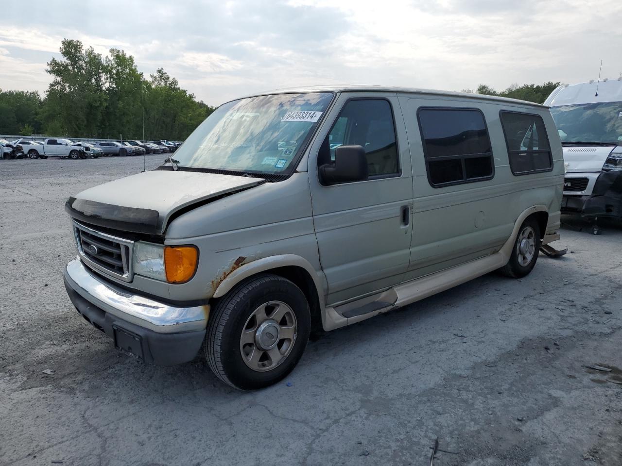 FORD ECONOLINE 2004