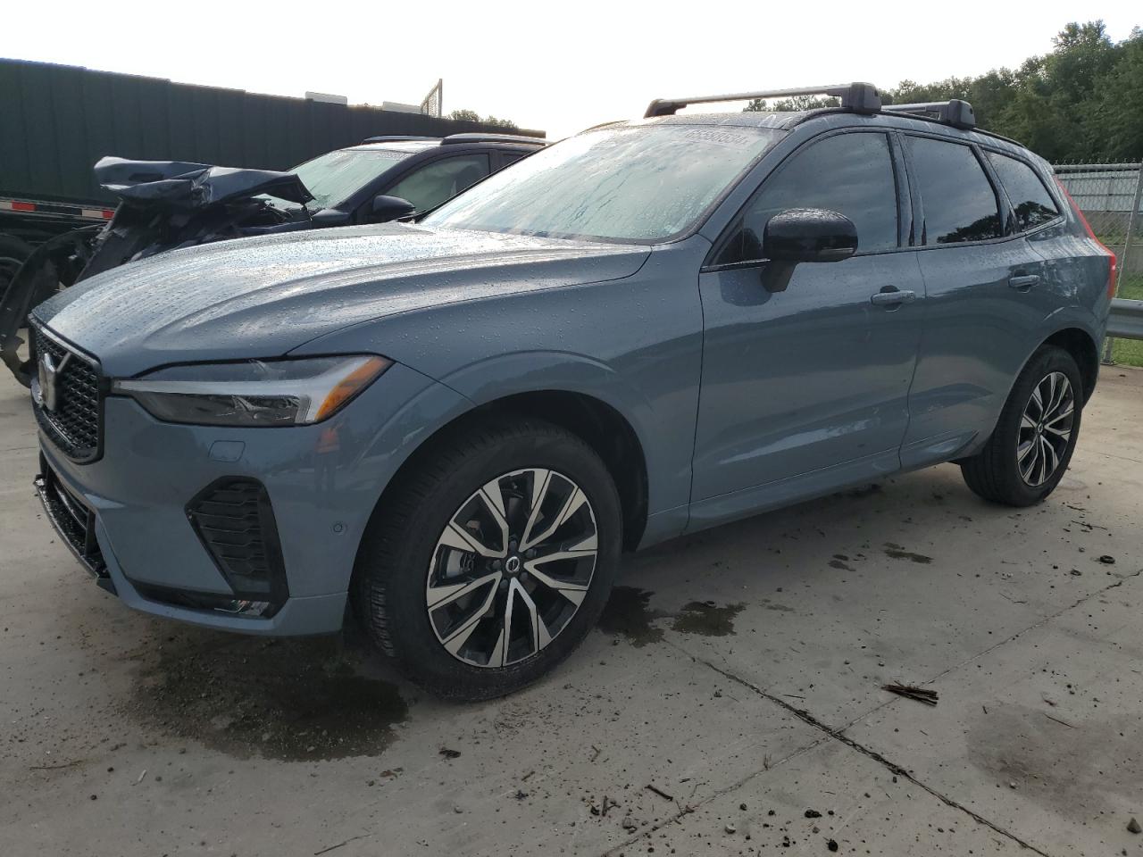 VOLVO Xc60 Plus 2024