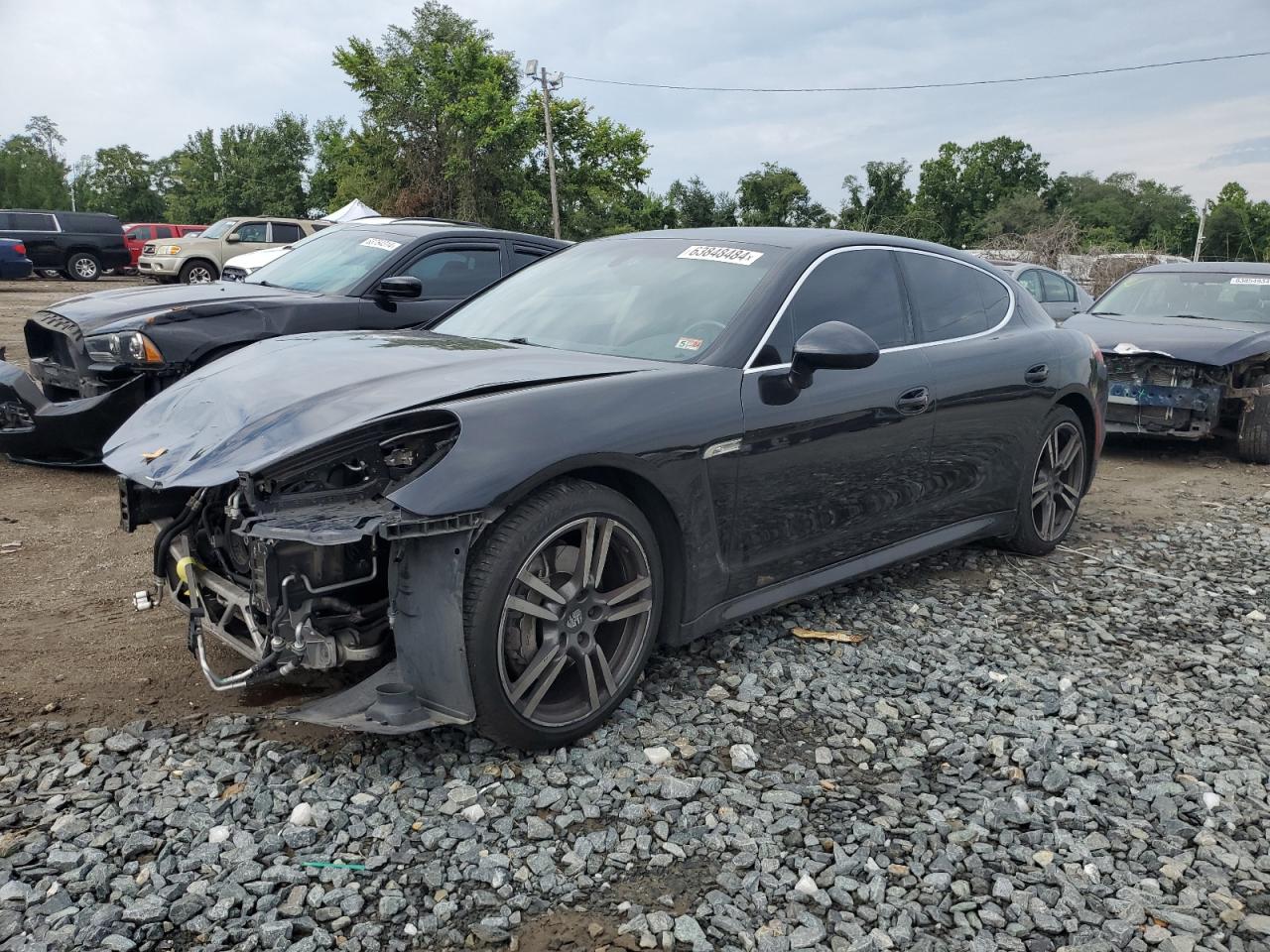 PORSCHE Panamera S 2012