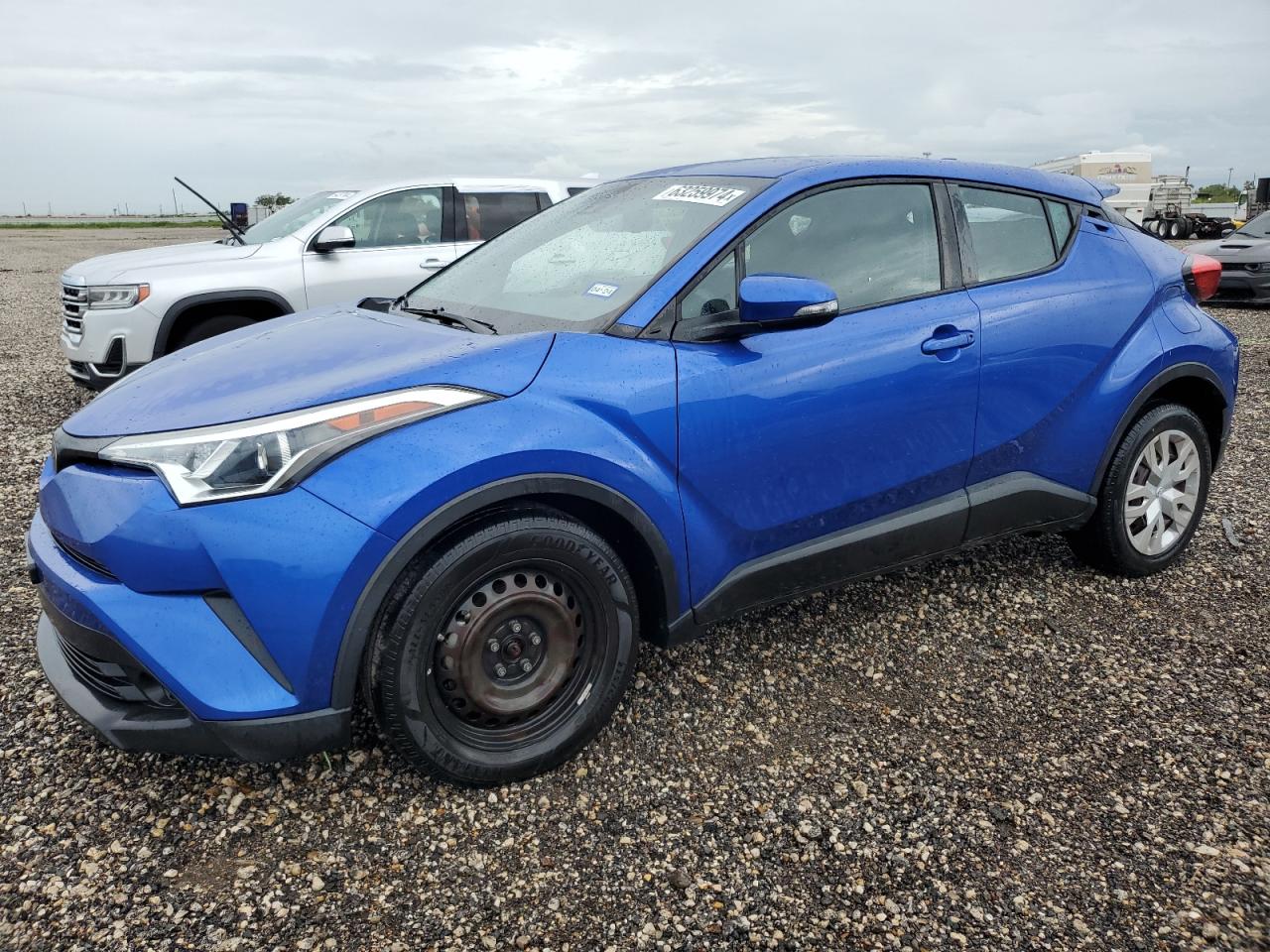 TOYOTA C-HR XLE 2019