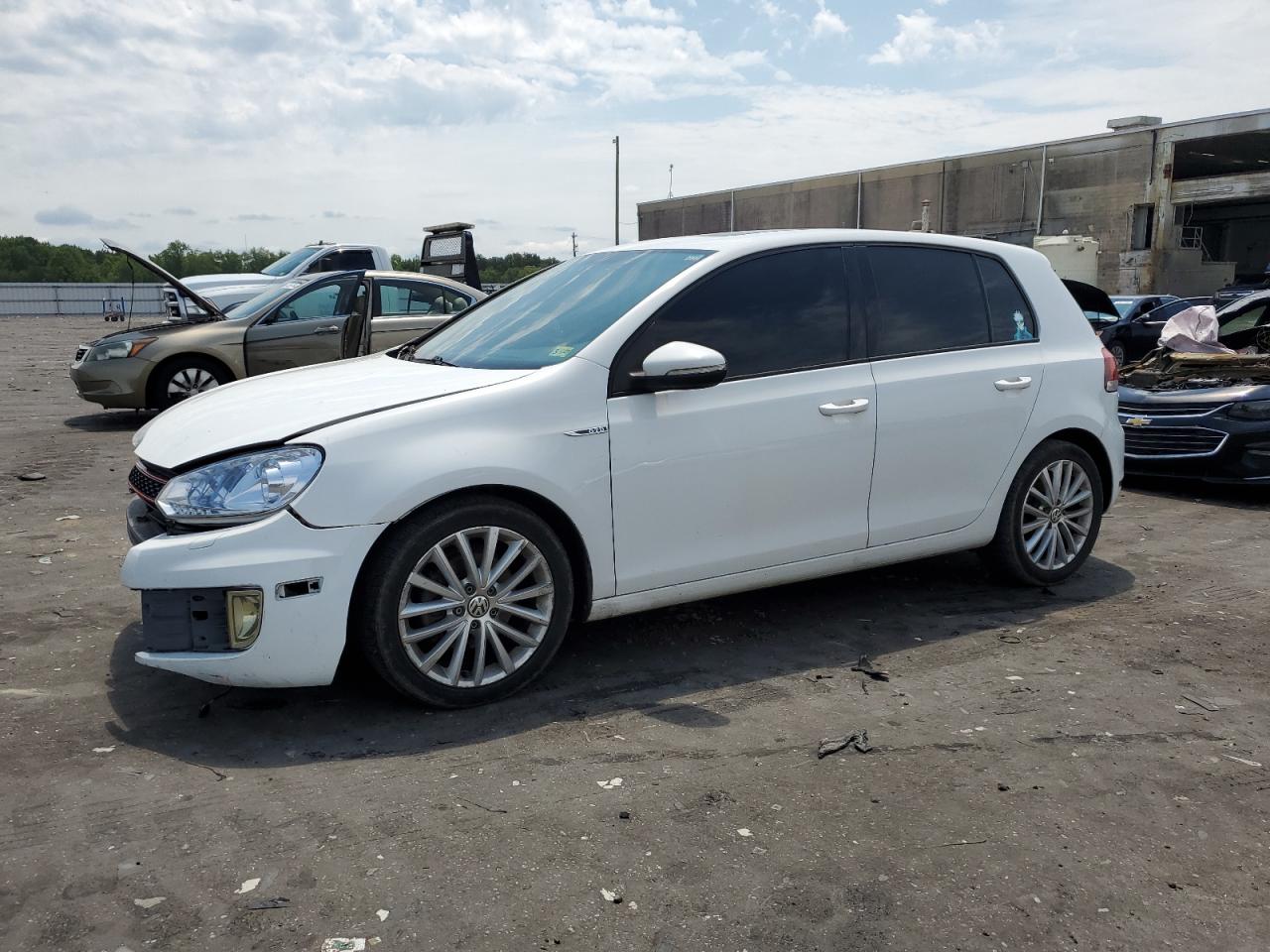 VOLKSWAGEN GOLF 2012