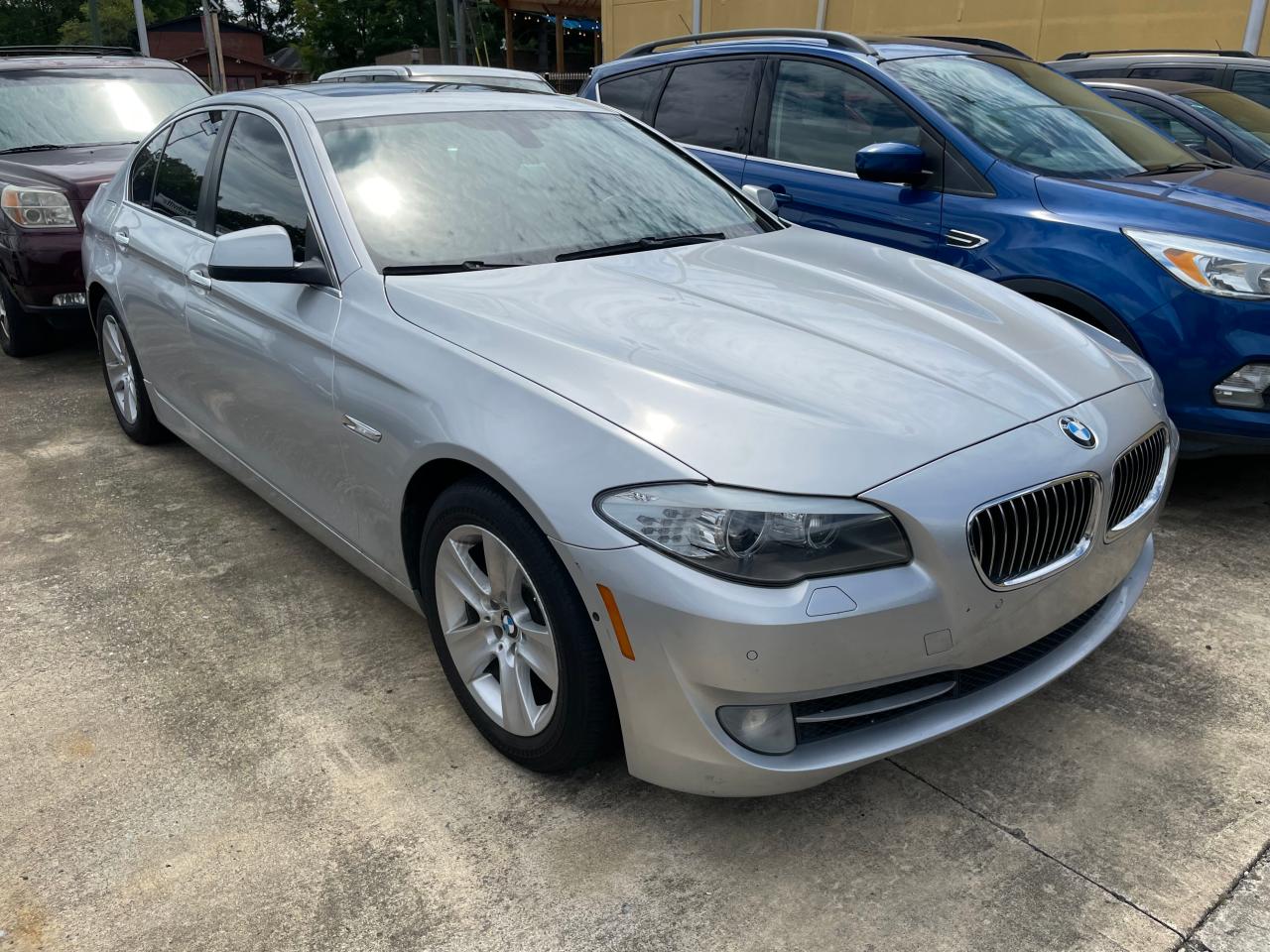BMW 5 SERIES 2013