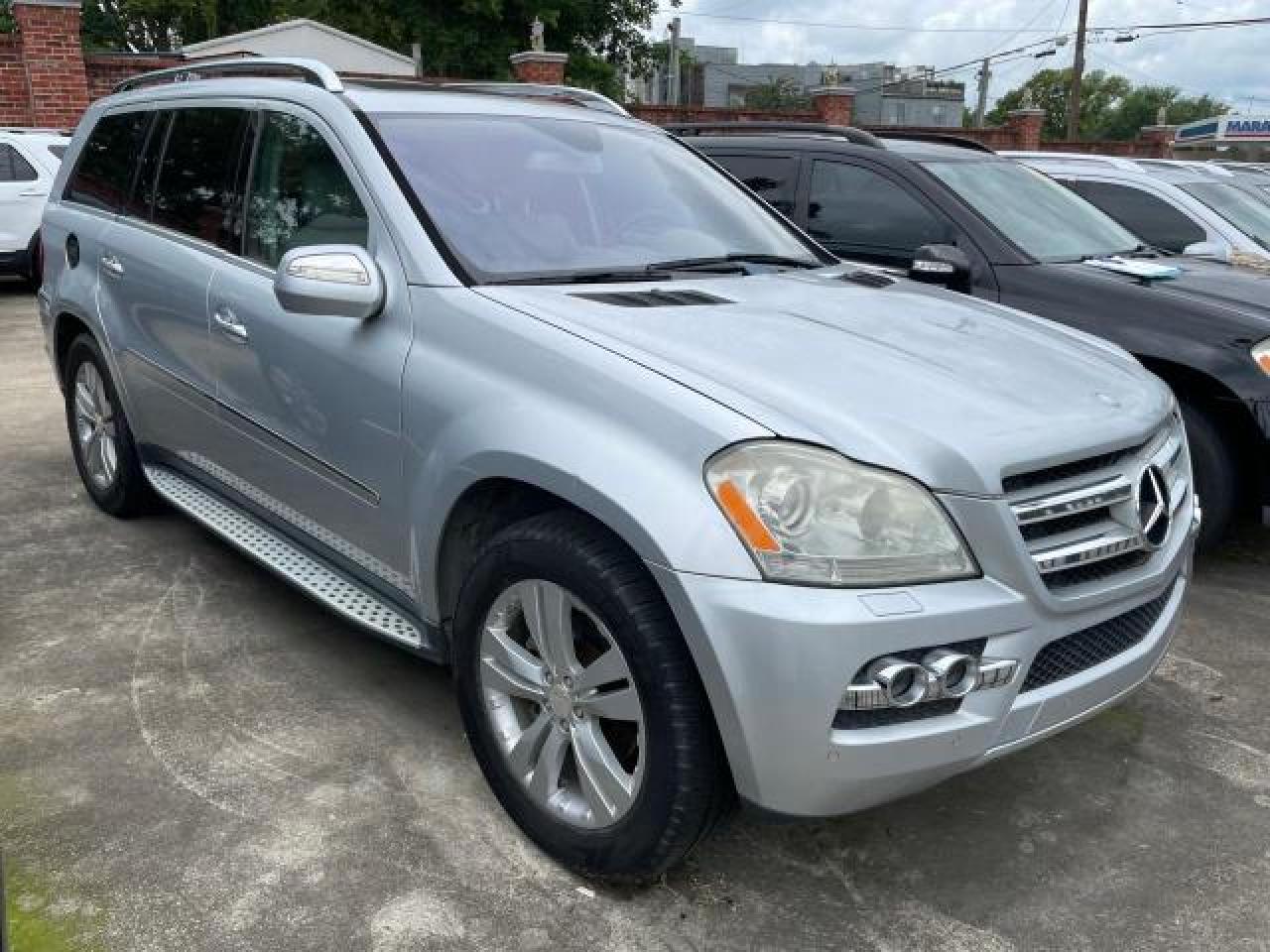 MERCEDES-BENZ GL-CLASS 2010