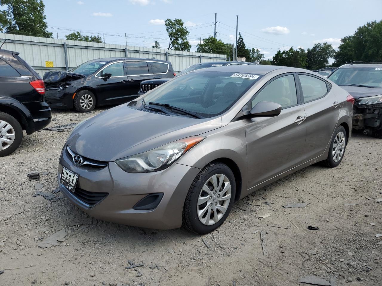 HYUNDAI Elantra Gl 2011
