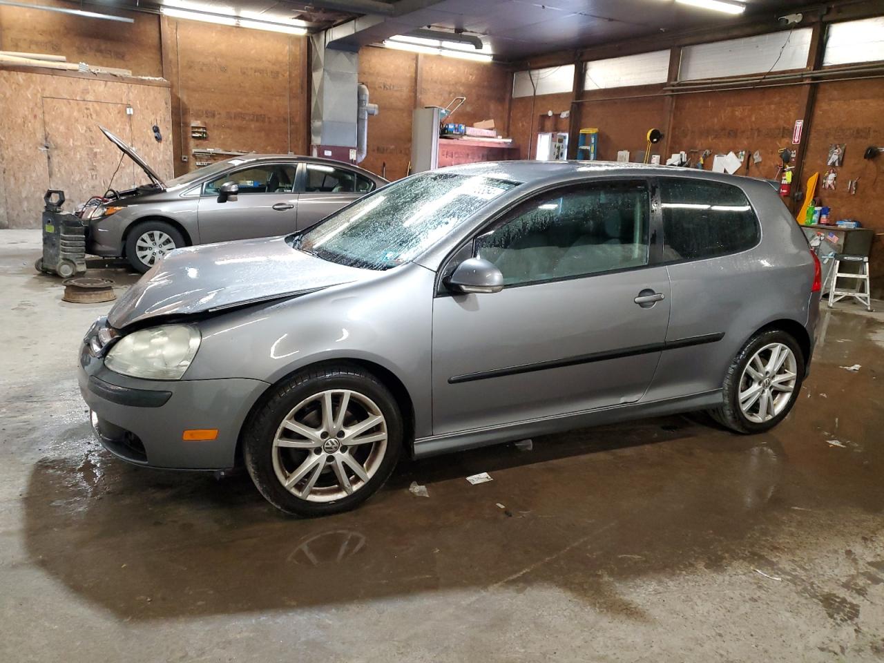 VOLKSWAGEN RABBIT 2009