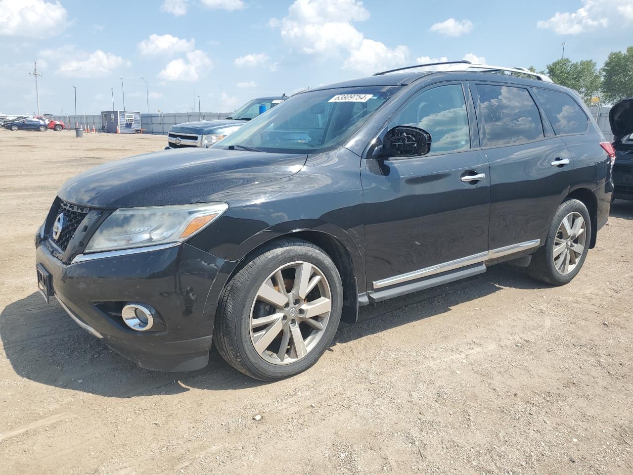 NISSAN PATHFINDER 2015