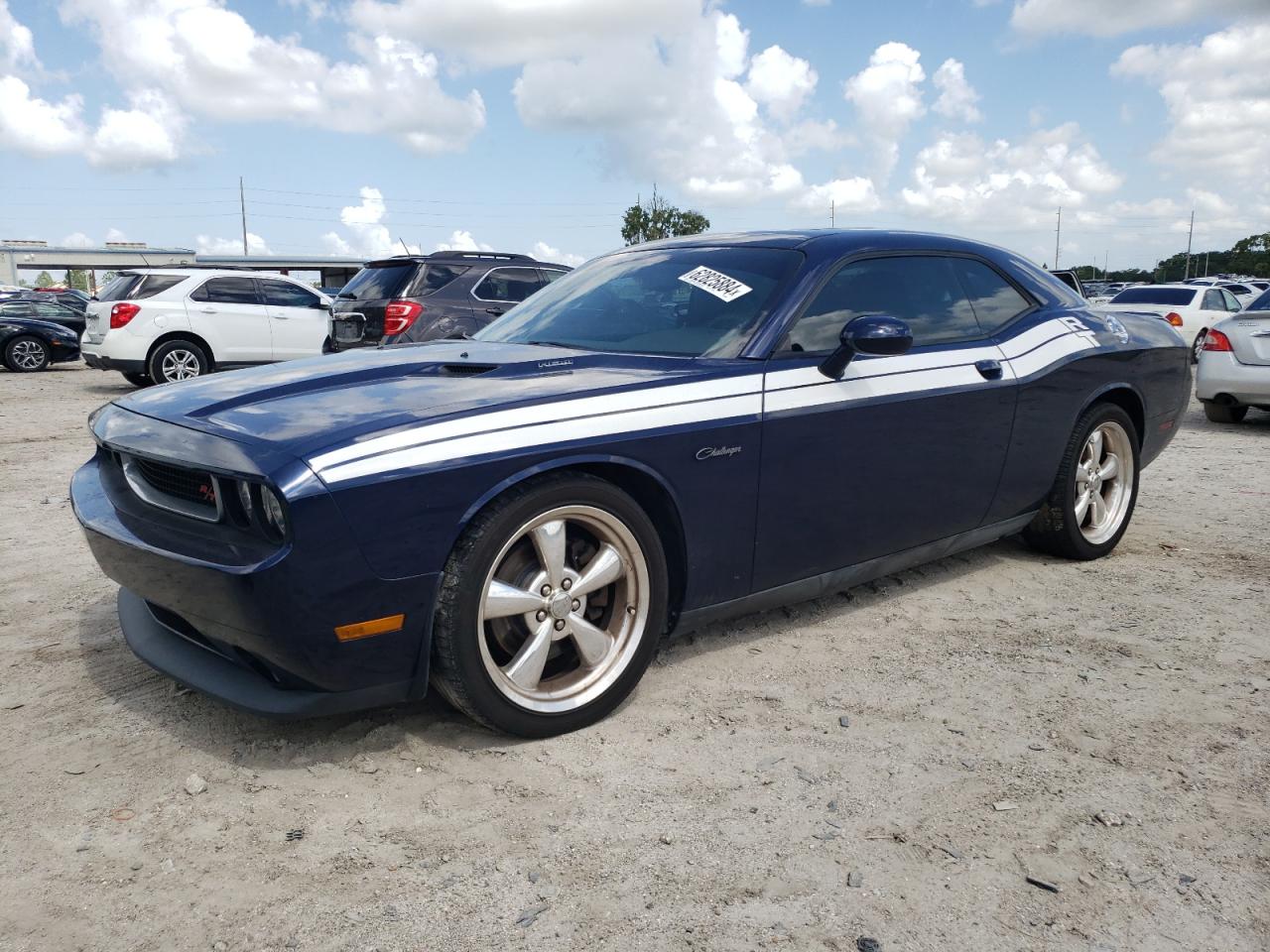 DODGE CHALLENGER 2013