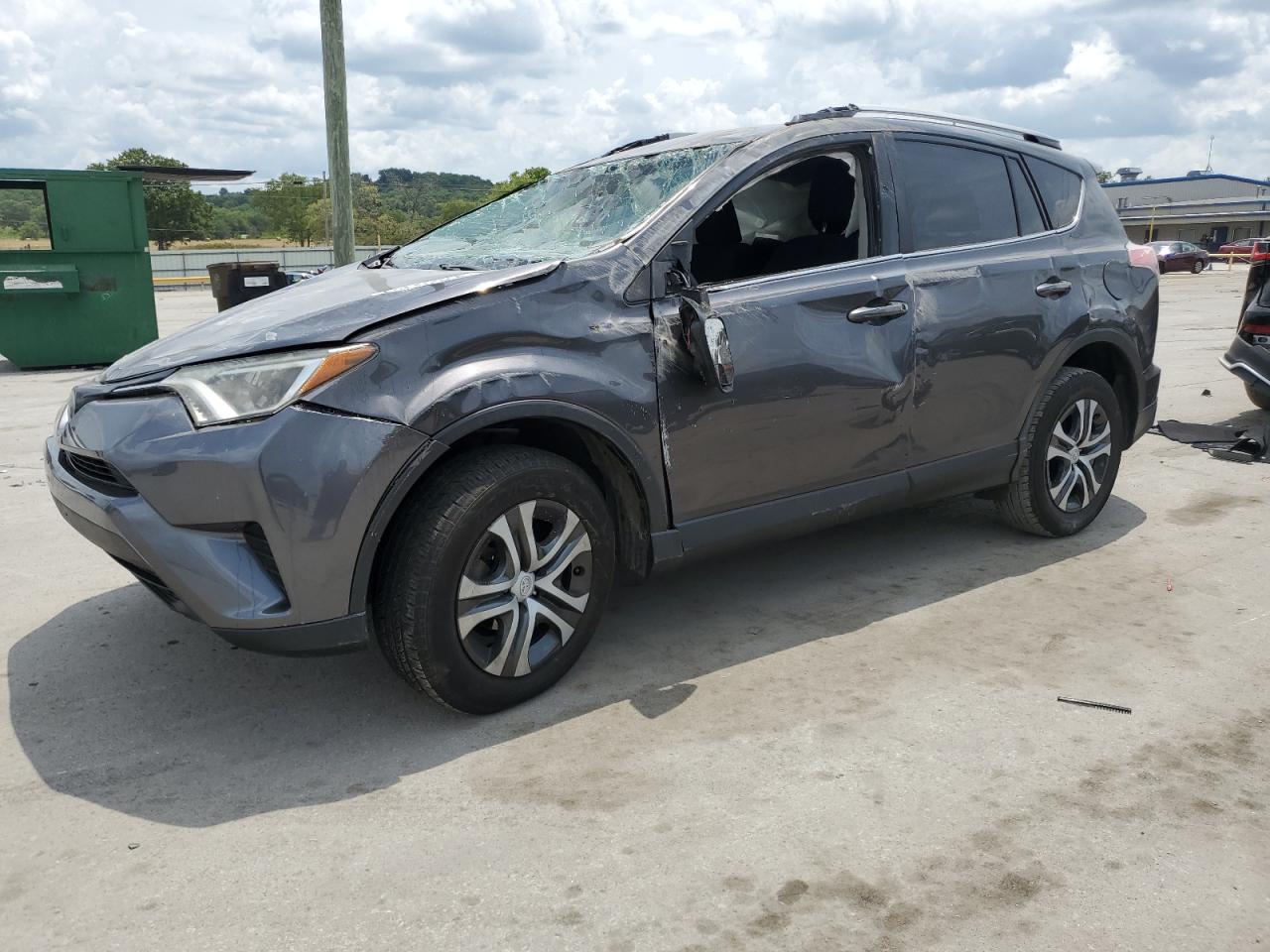 TOYOTA RAV4 LE 2017