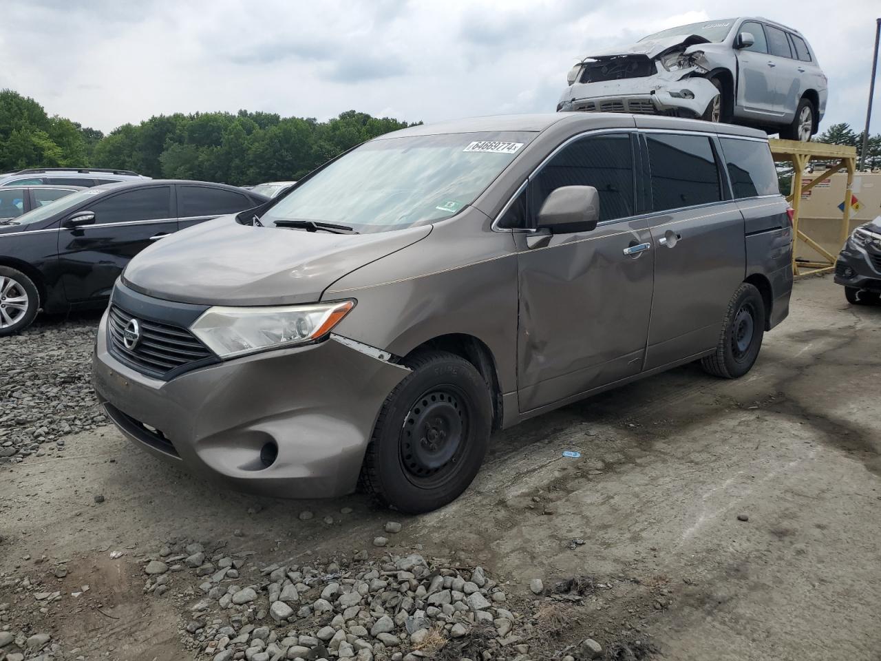 NISSAN QUEST S 2014