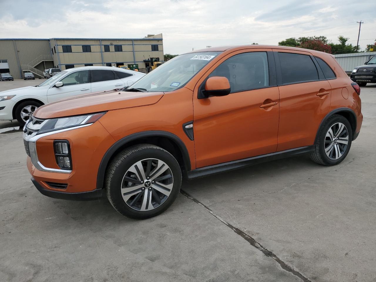 MITSUBISHI OUTLANDER 2021
