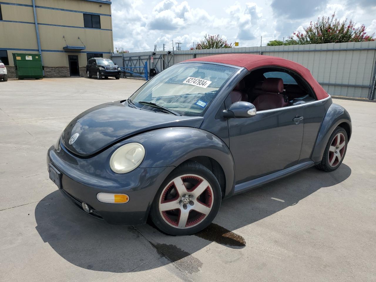 VOLKSWAGEN NEW BEETLE 2005
