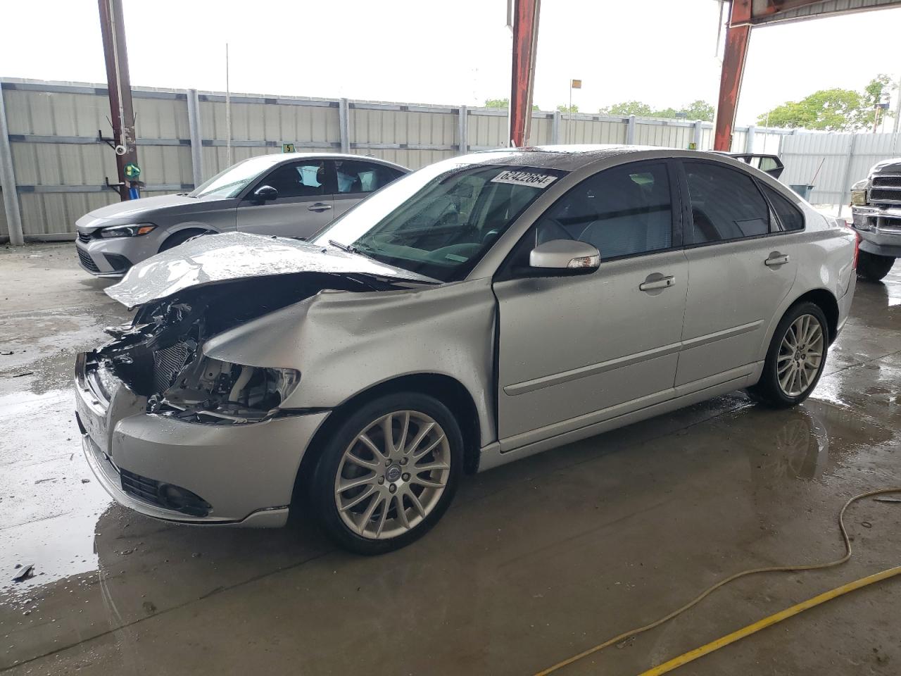 VOLVO S40 2.4I 2010