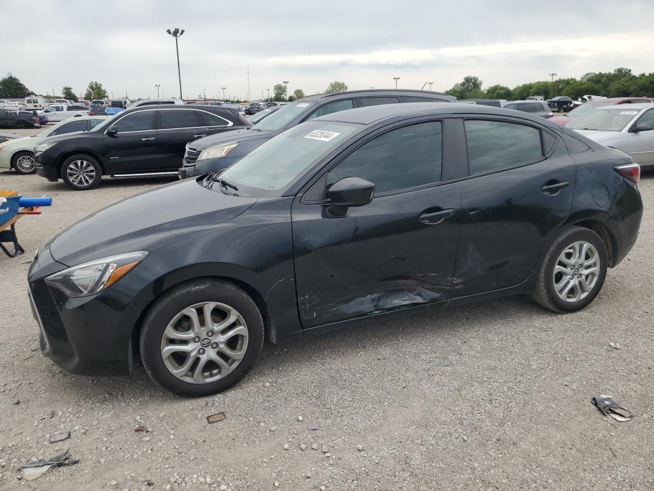 TOYOTA YARIS IA 2017