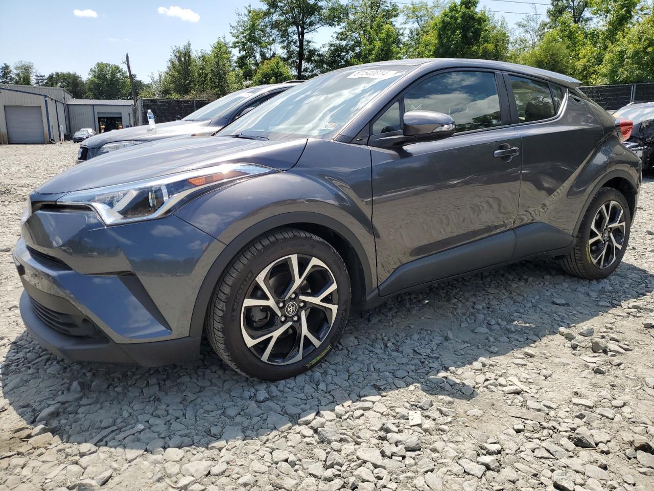 TOYOTA C-HR XLE 2019