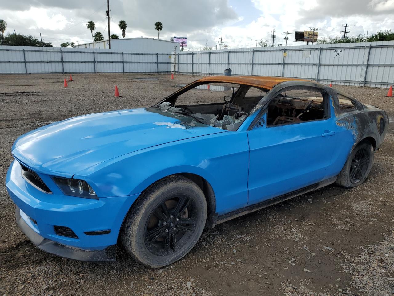 FORD MUSTANG 2012
