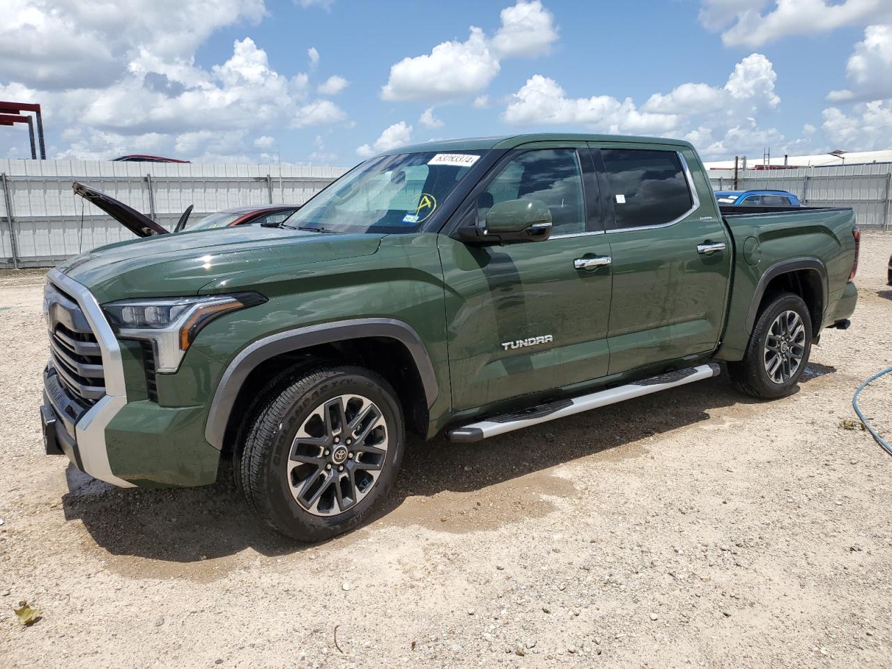 TOYOTA TUNDRA CRE 2023