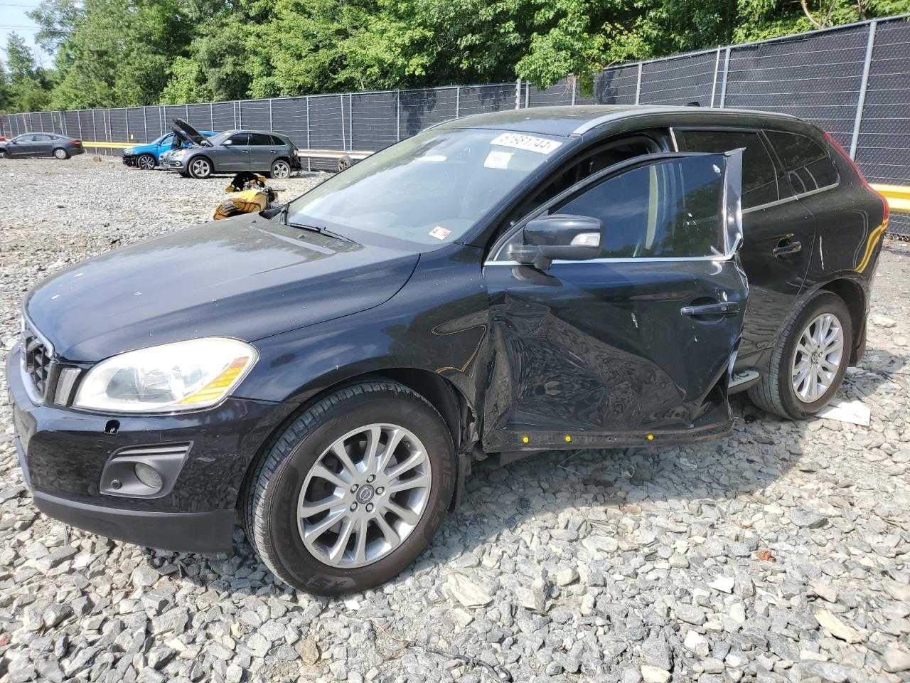 VOLVO XC60 2010
