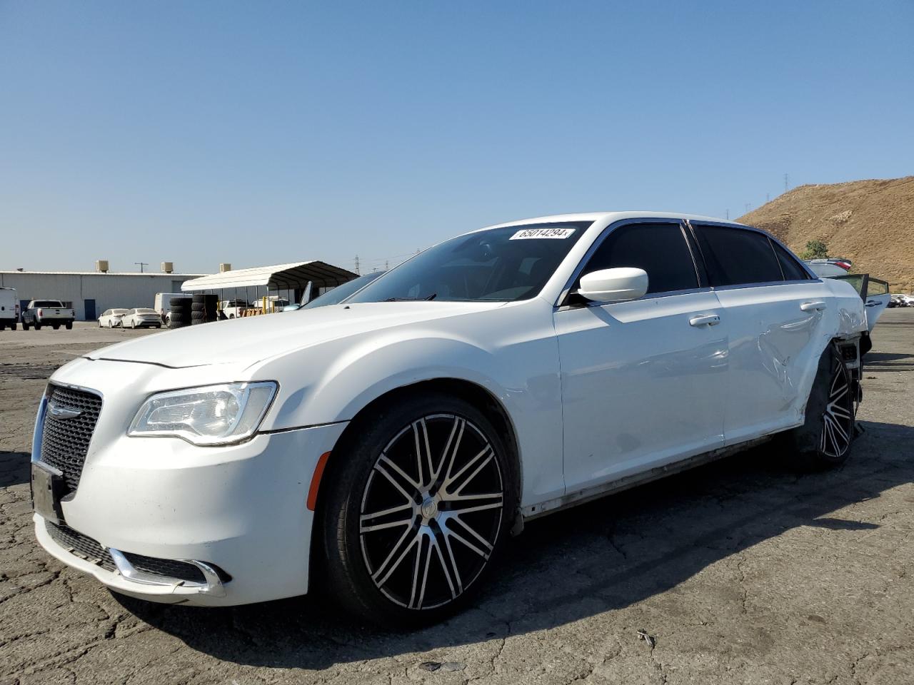 CHRYSLER 300 2015