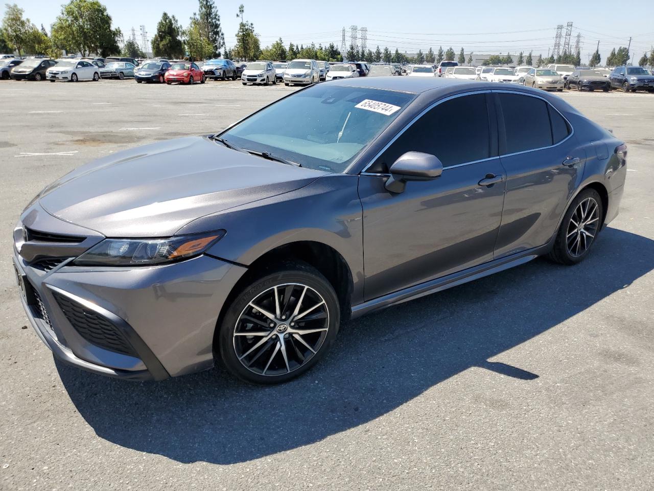 TOYOTA CAMRY SE 2021