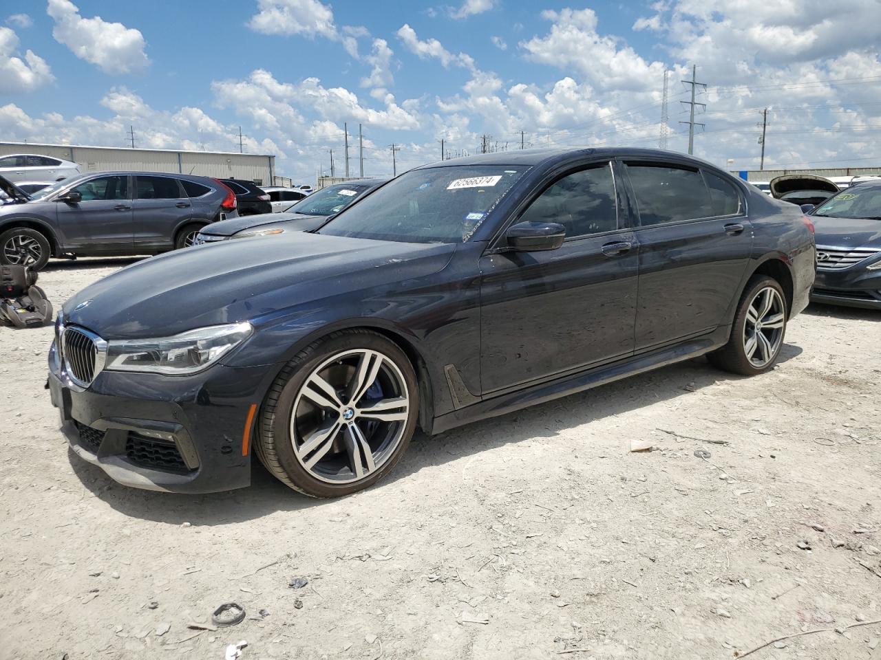BMW 750 XI 2018