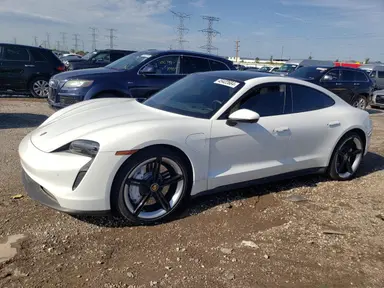 Porsche Taycan 2022