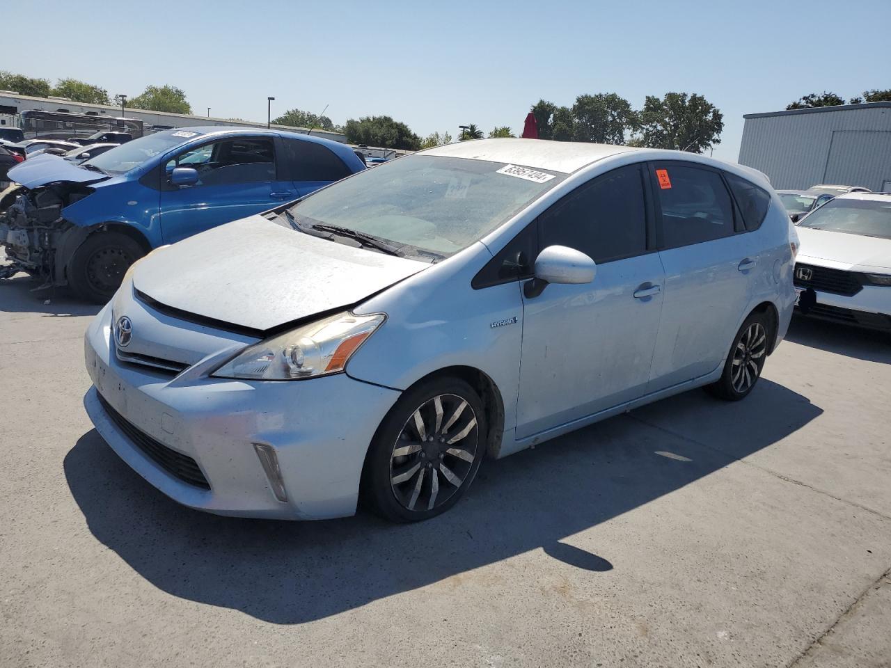 TOYOTA PRIUS V 2014
