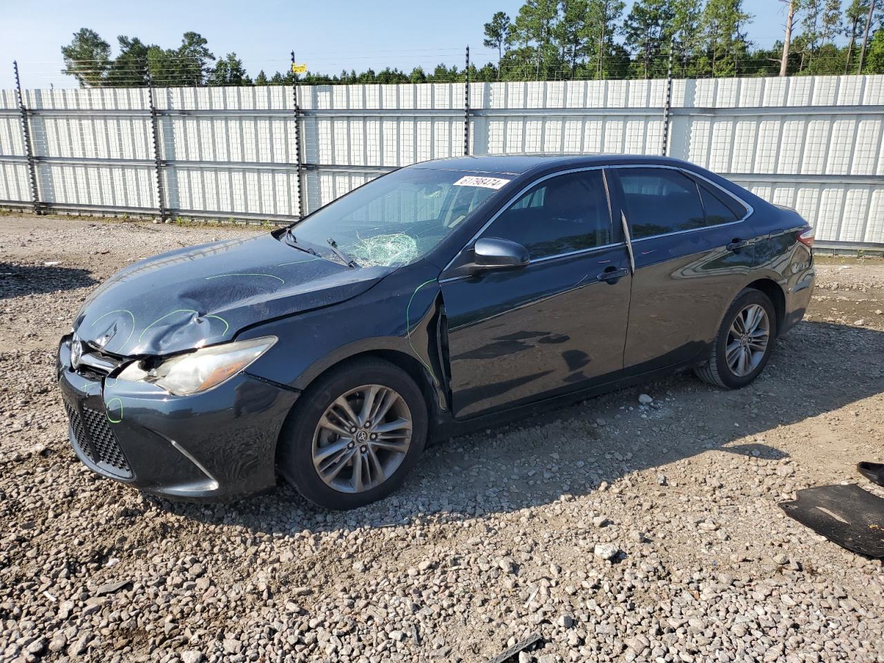 TOYOTA CAMRY LE 2015