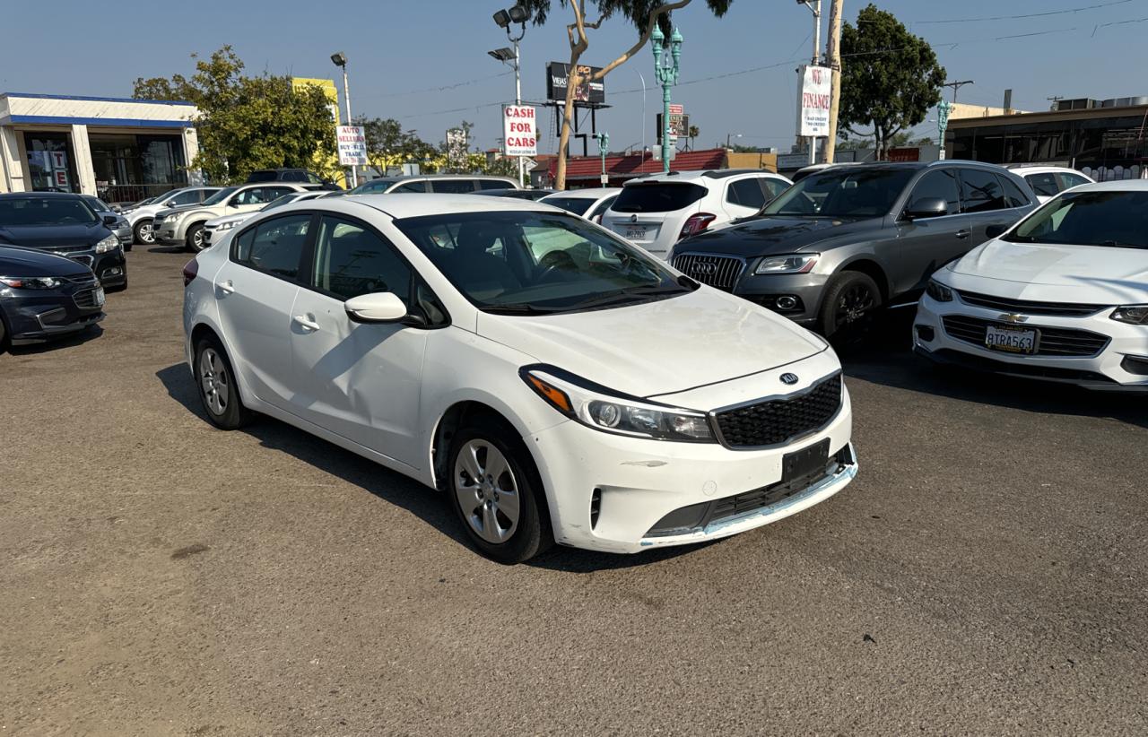 KIA FORTE LX 2017