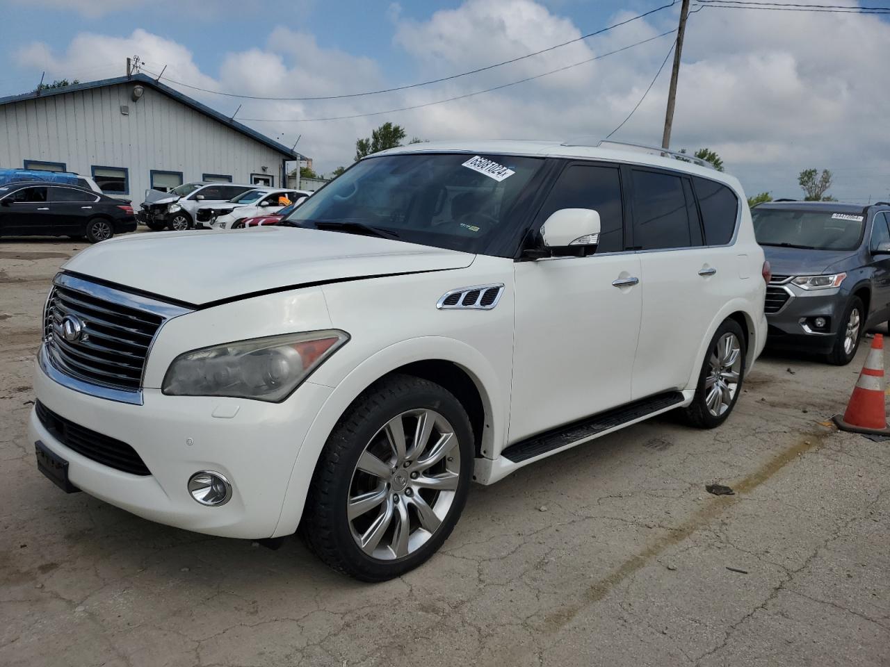 INFINITI QX56 2012