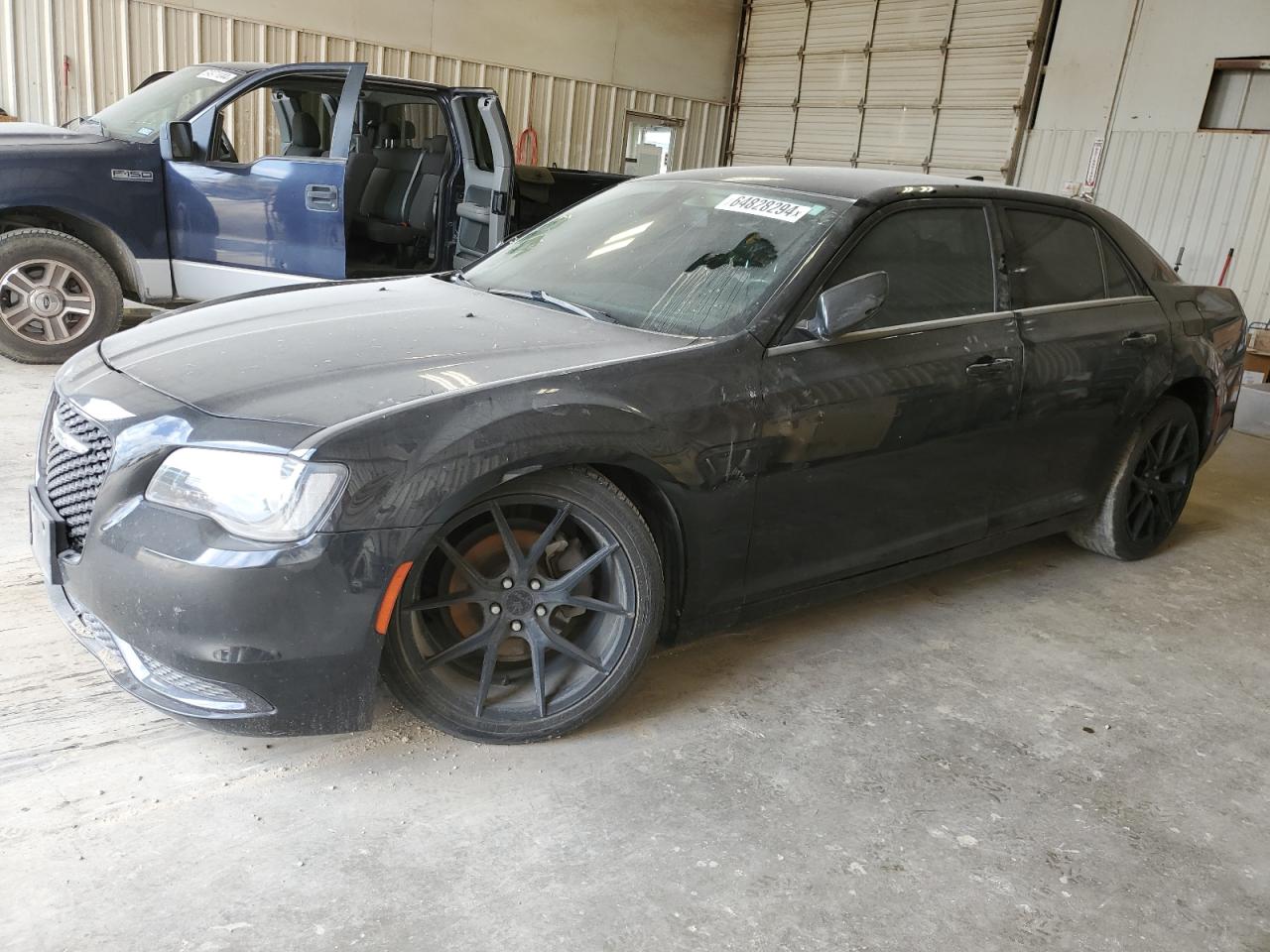 CHRYSLER 300 TOURIN 2018