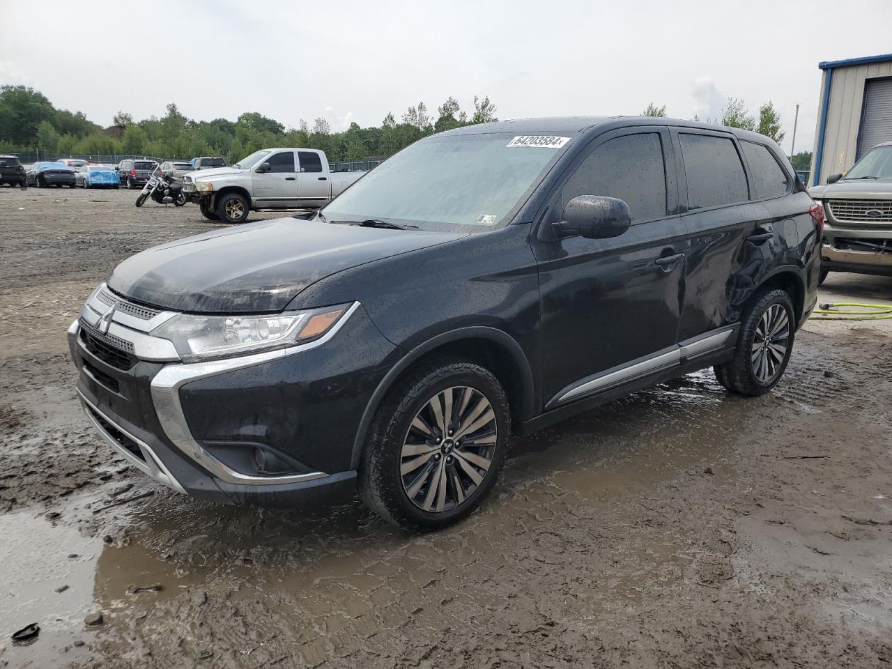 MITSUBISHI OUTLANDER 2020