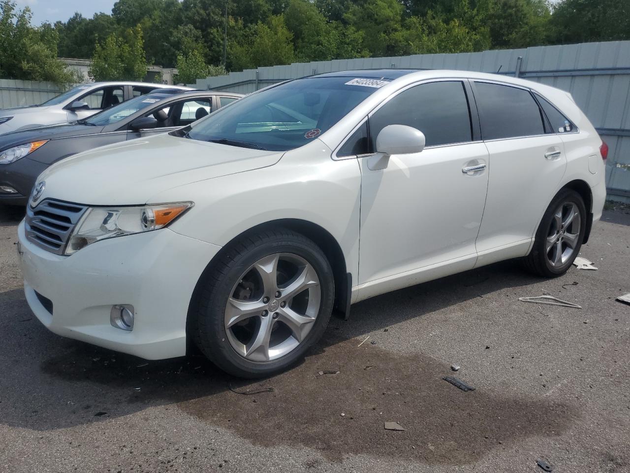 TOYOTA VENZA 2011