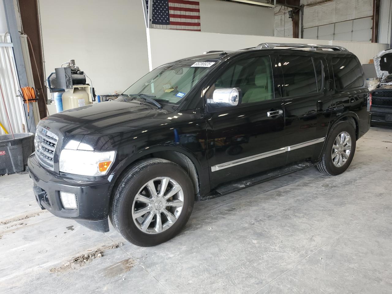 INFINITI QX56 2010