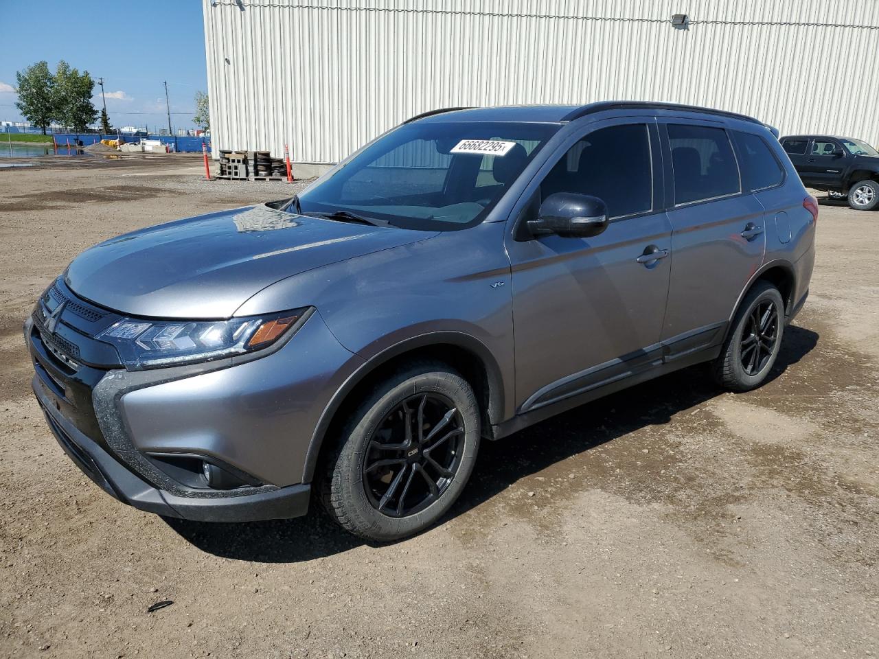 MITSUBISHI OUTLANDER 2020