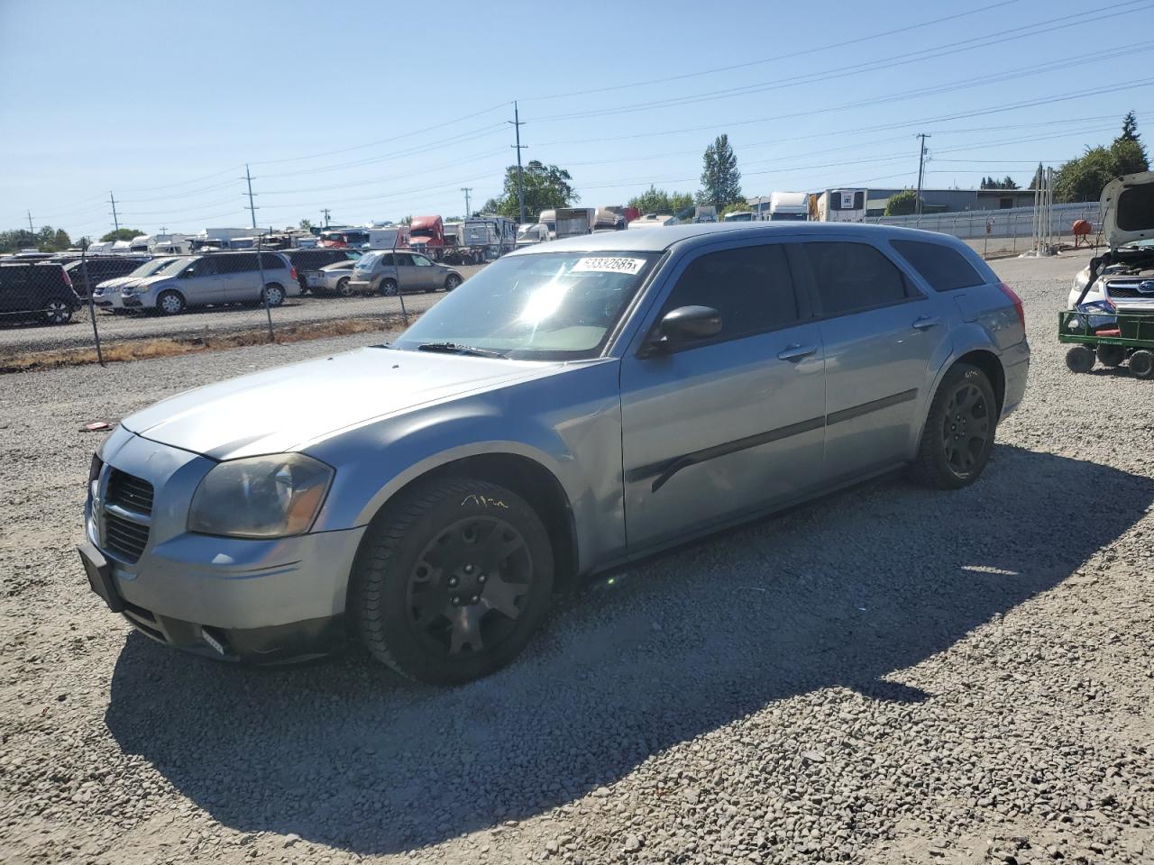DODGE MAGNUM SE 2006