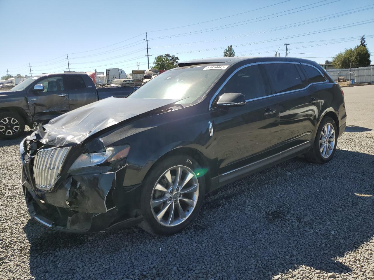 LINCOLN MKT 2010