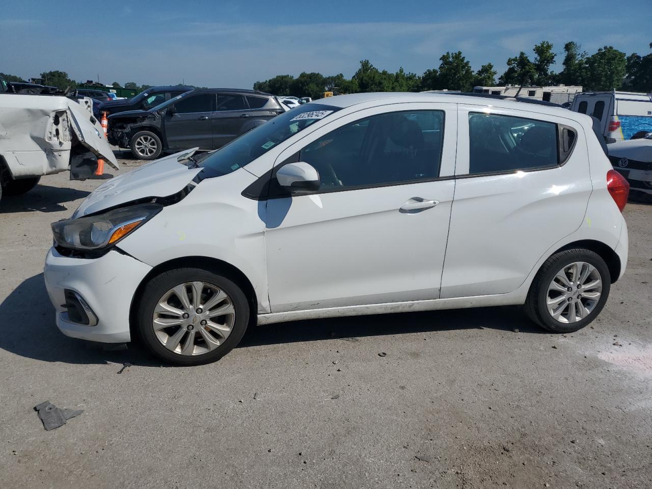 CHEVROLET SPARK 1LT 2016