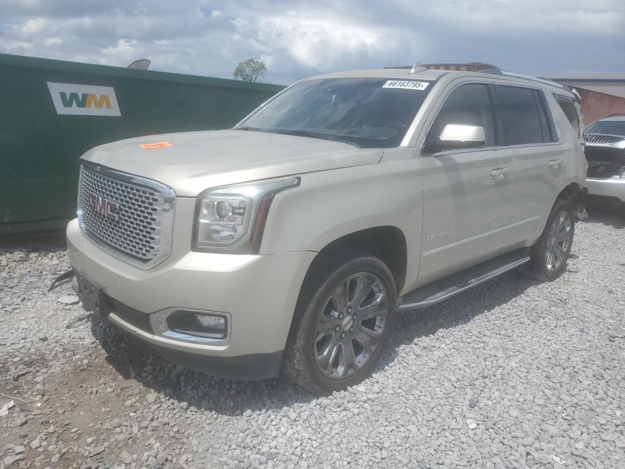 GMC YUKON DENA 2015