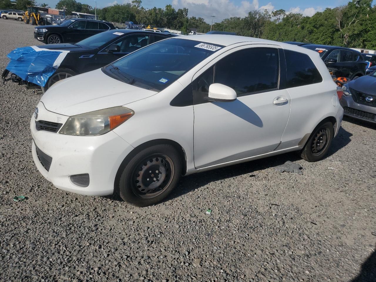 TOYOTA YARIS 2013