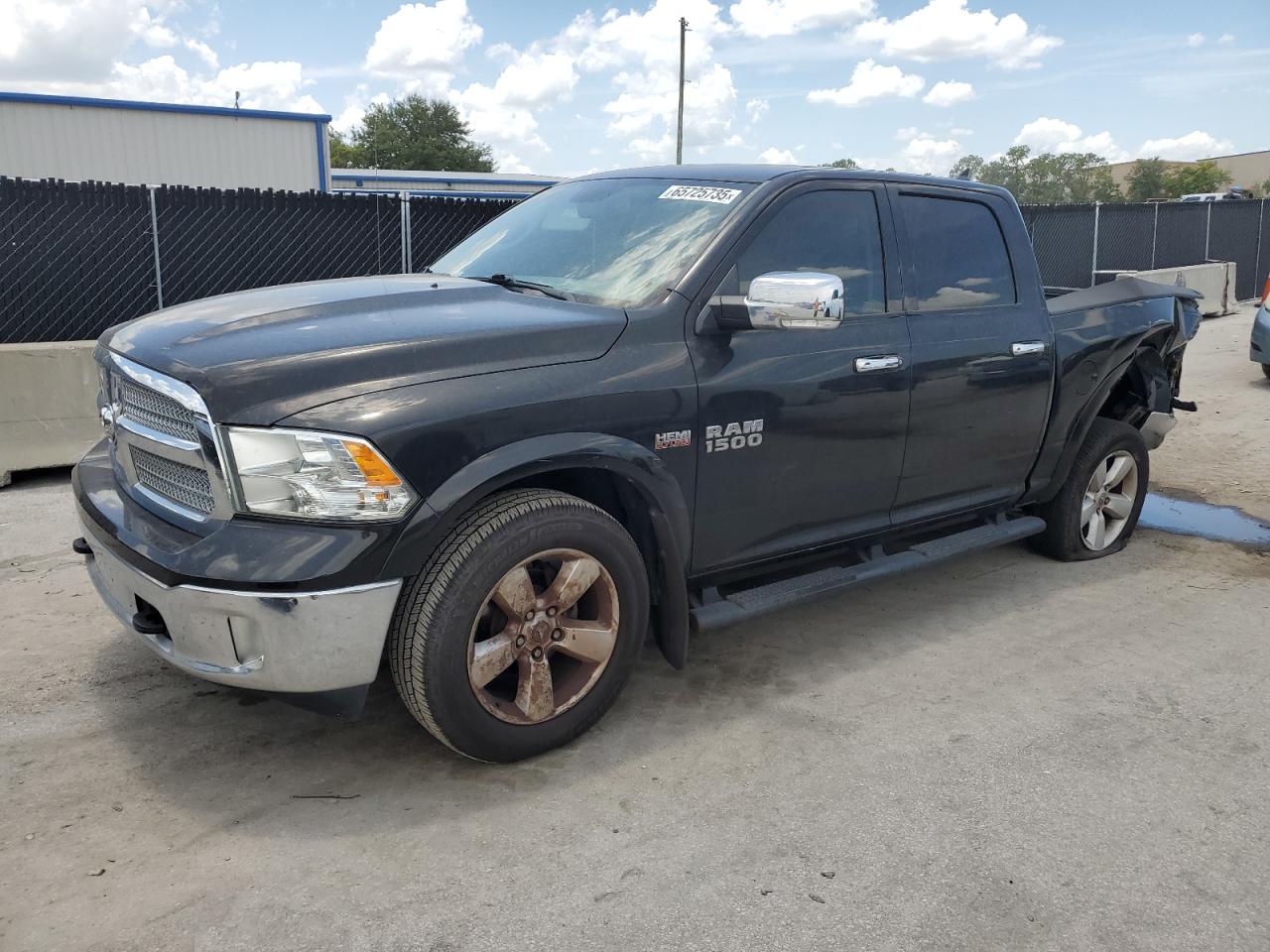 RAM 1500 SLT 2018