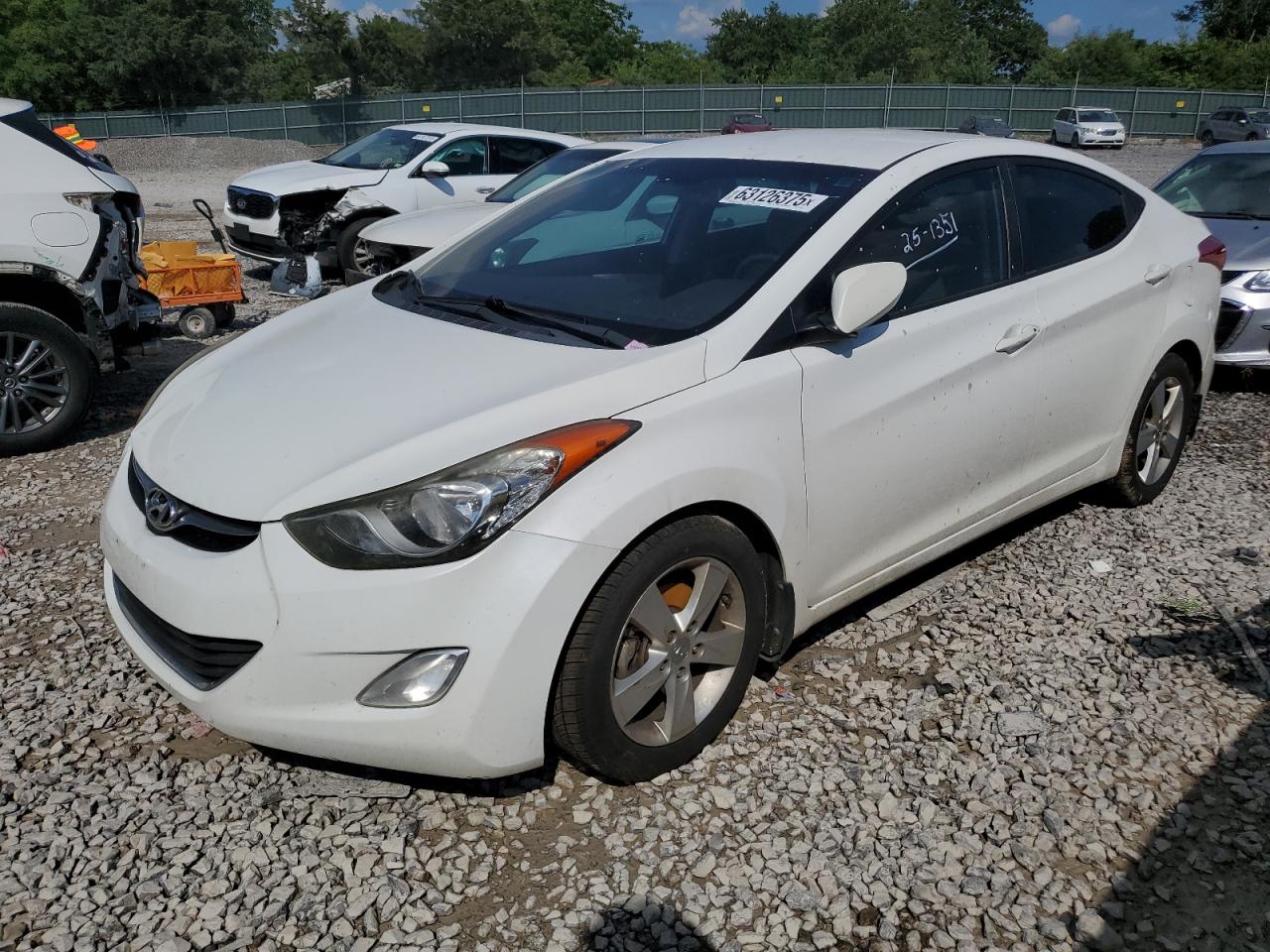 HYUNDAI ELANTRA GL 2013