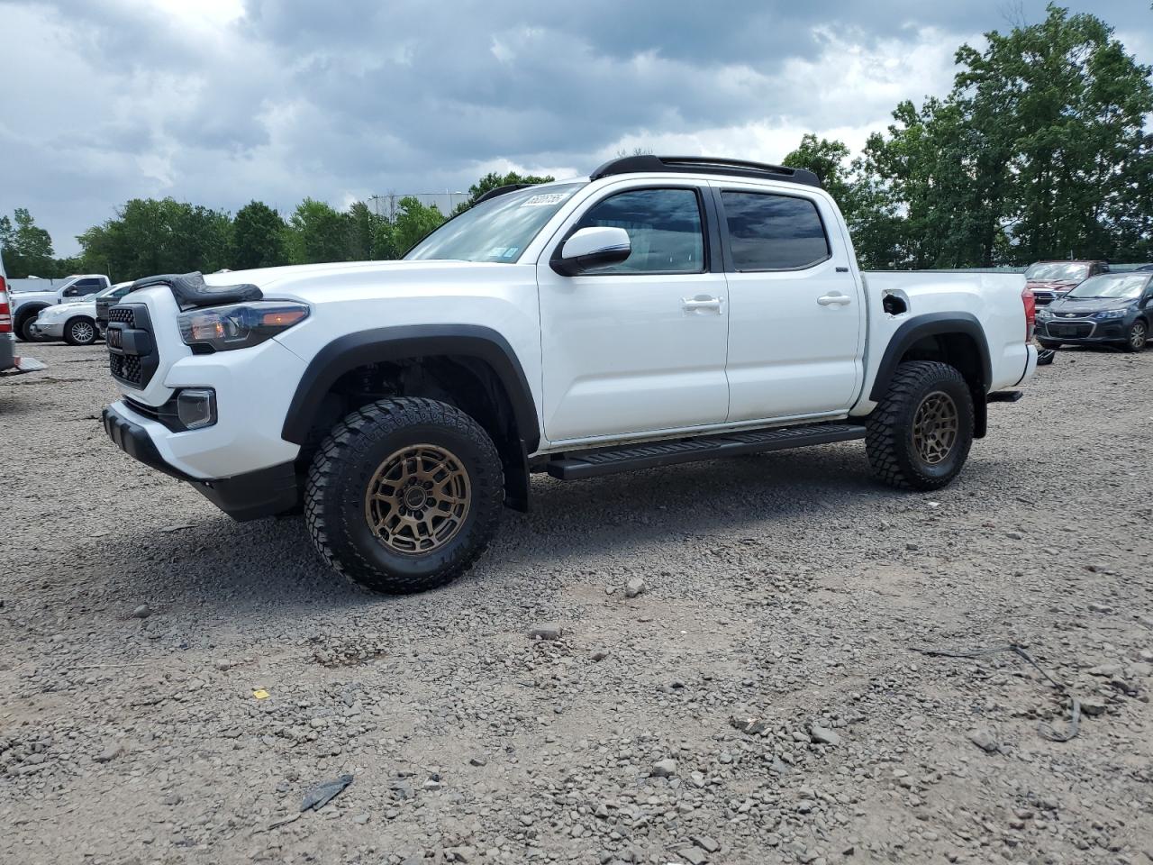 TOYOTA TACOMA DOU 2023