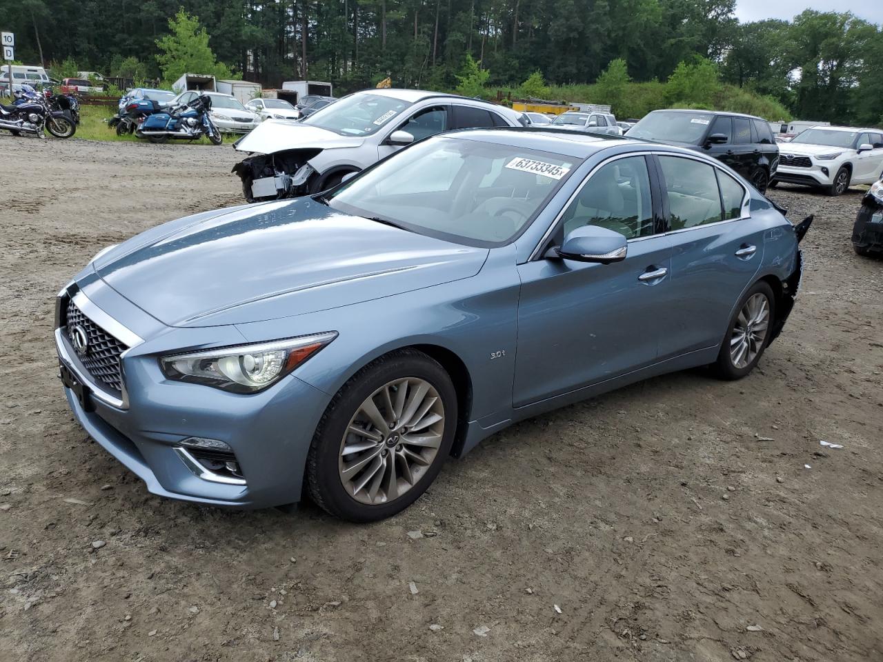 INFINITI Q50 PURE 2020