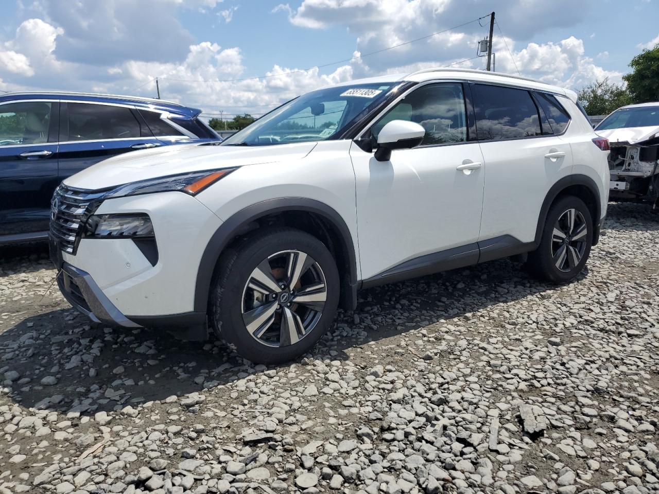 NISSAN ROGUE SL 2025