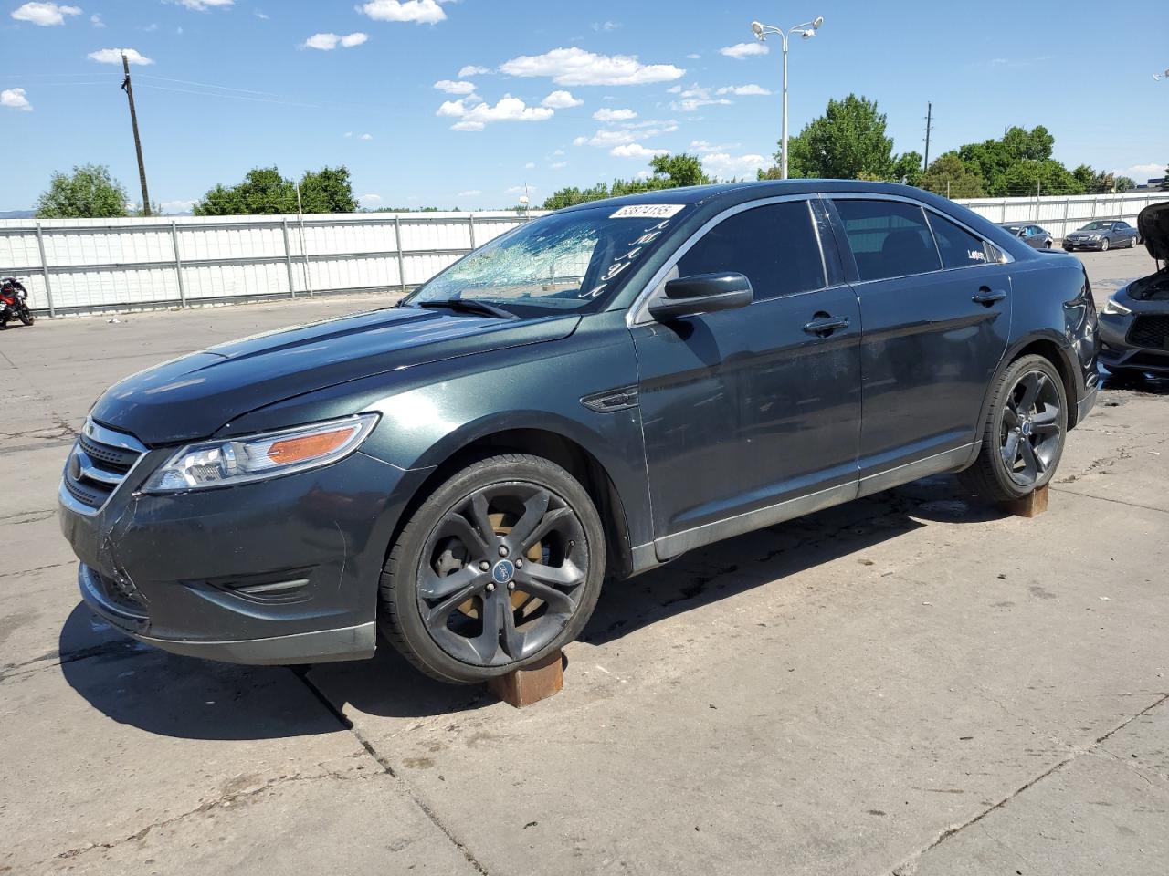 FORD TAURUS SHO 2010